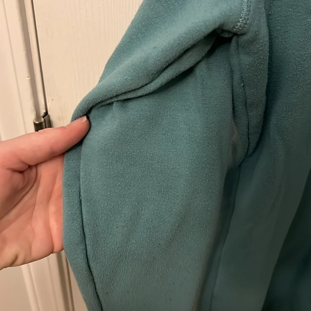 Free Fly Pullover - Picture 5 of 8